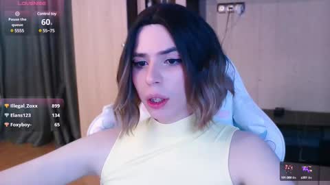 Snapshot of femalexa chatting on 02-09-25, 05:33 Alexa online show from 02-09-25, 05:33