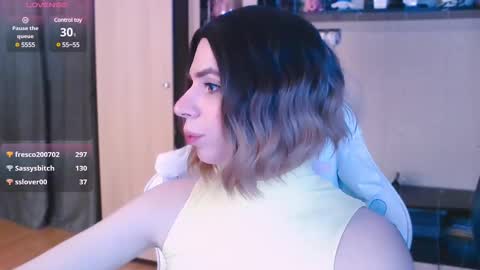 Snapshot of femalexa chatting on 03-12-25, 06:11 Alexa online show from 03-12-25, 06:11