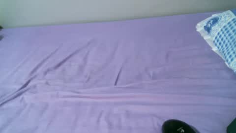 Snapshot of femaqueen chatting on 03-12-25, 05:28 Navil online show from 03-12-25, 05:28