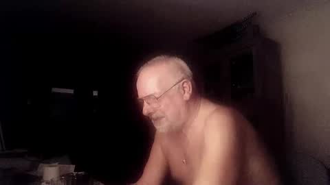 Snapshot of femdom_sub chatting on 02-24-25, 11:30 femdom_sub online show from 02-24-25, 11:30