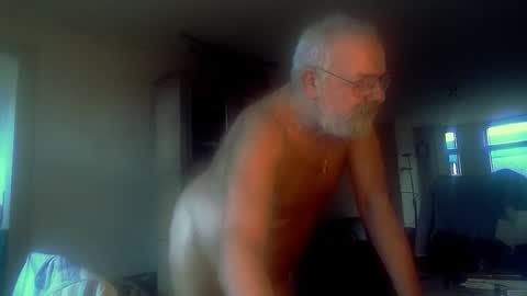 Snapshot of femdom_sub chatting on 09-29-25, 05:07 femdom_sub online show from 09-29-25, 05:07