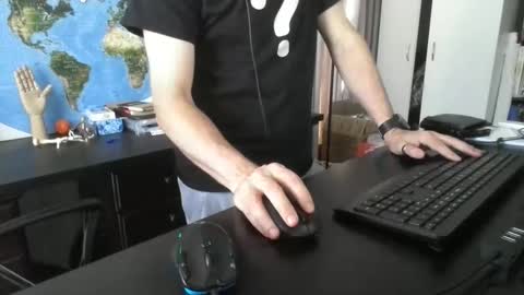 femdomsubby online show from 12-18-24, 04:53