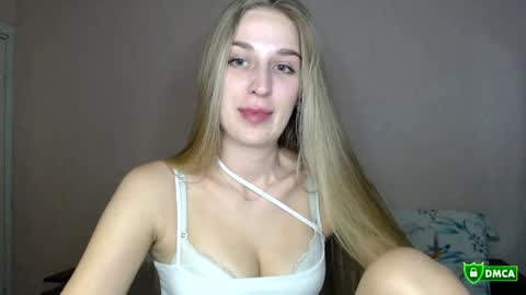 Snapshot of femkedejager chatting on 05-11-26, 07:55 Femke online show from 05-11-26, 07:55