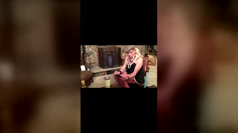 Nicole online show from 12-01-25, 01:21