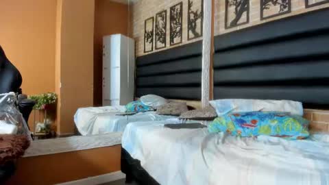 Snapshot of fer_florez chatting on 06-11-26, 12:32 fer_florez online show from 06-11-26, 12:32