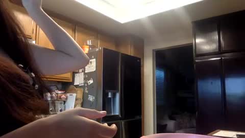 Snapshot of feraldeer chatting on 07-10-26, 01:32 feralfawn online show from 07-10-26, 01:32