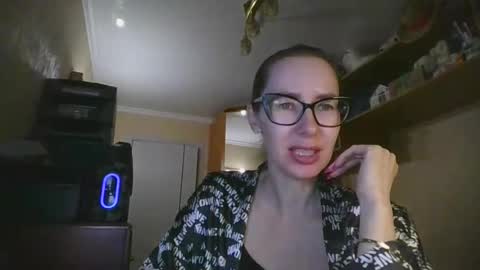 Snapshot of feraliss chatting on 04-03-26, 09:46 feraliss online show from 04-03-26, 09:46