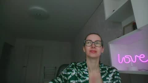Snapshot of feraliss chatting on 04-13-26, 10:10 feraliss online show from 04-13-26, 10:10