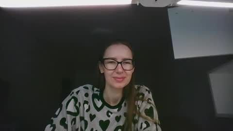 Snapshot of feraliss chatting on 05-18-26, 10:54 feraliss online show from 05-18-26, 10:54
