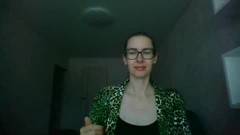 Snapshot of feraliss chatting on 05-30-26, 10:23 feraliss online show from 05-30-26, 10:23
