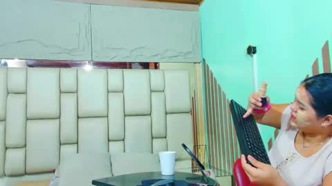 Snapshot of fermartinsz chatting on 07-04-26, 01:06 FerMartinsz online show from 07-04-26, 01:06