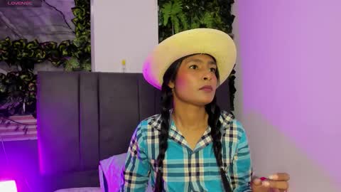 Snapshot of fernanda_liie_ chatting on 10-21-25, 12:28 fernanda_liie_ online show from 10-21-25, 12:28