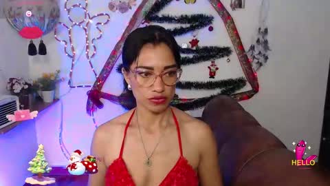 Snapshot of fernandaeloisa chatting on 12-28-24, 10:34 FernandaEloisa online show from 12-28-24, 10:34