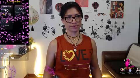 Snapshot of fernandaeloisa chatting on 02-19-25, 09:14 FernandaEloisa online show from 02-19-25, 09:14