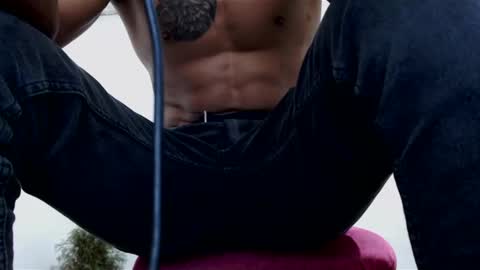 fernandez_latinblack online show from 12-25-24, 09:34