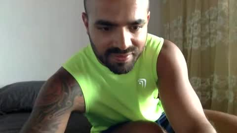 Snapshot of ferpaisa2024 chatting on 01-01-25, 06:16 insta ferxx1210 Fercho online show from 01-01-25, 06:16