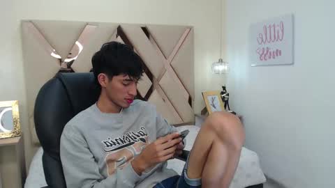 FER PHOENIX online show from 02-13-25, 03:50