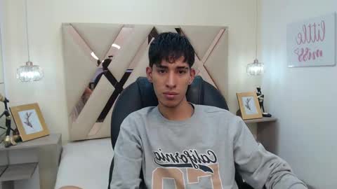 FER PHOENIX online show from 03-12-25, 04:08