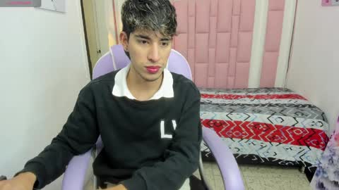 FER PHOENIX online show from 04-09-26, 03:28