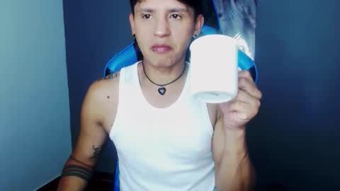 fetishboylatin online show from 05-10-26, 03:23