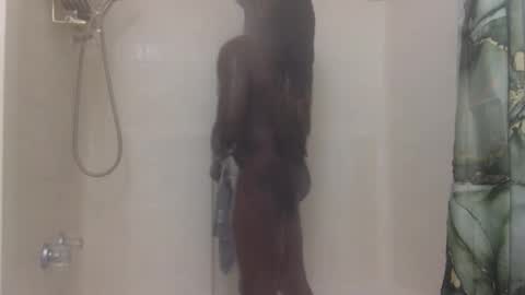 Snapshot of fettifinesor chatting on 10-20-25, 02:34 fettifinesor online show from 10-20-25, 02:34