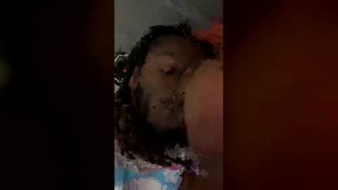 Snapshot of fettifinesor chatting on 12-17-25, 04:51 fettifinesor online show from 12-17-25, 04:51