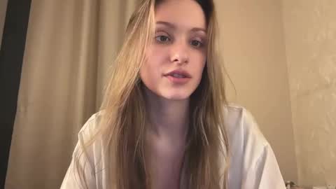 Lisa online show from 02-12-25, 12:12