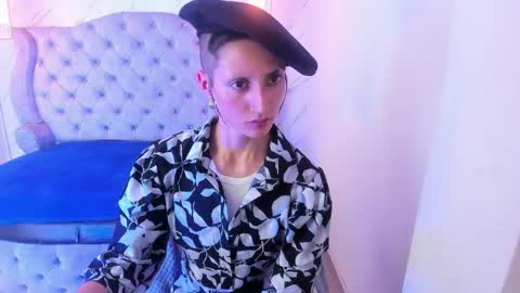   online show from 06-03-26, 05:18