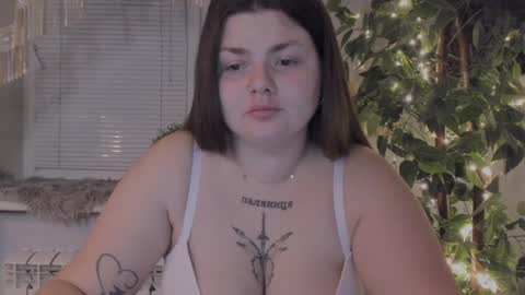 Snapshot of fiery__lady_ chatting on 01-12-25, 06:59 Evita online show from 01-12-25, 06:59