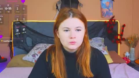 Snapshot of fiery_foxy chatting on 11-02-25, 04:15 Mabel online show from 11-02-25, 04:15