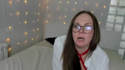 Fiery Stella online show from 03-06-25, 02:29