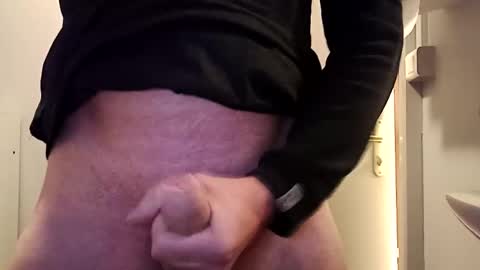 fifi010203 online show from 10-28-25, 12:03