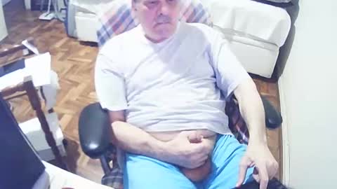 filhober online show from 12-12-24, 03:32