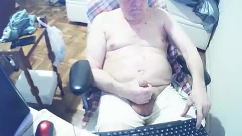 filhober online show from 10-06-25, 01:58