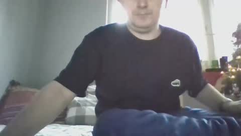 Snapshot of filipek757 chatting on 12-25-24, 01:51 filipek757 online show from 12-25-24, 01:51