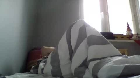 Snapshot of filipek757 chatting on 12-27-24, 10:01 filipek757 online show from 12-27-24, 10:01