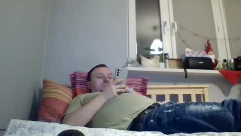 Snapshot of filipek757 chatting on 12-29-24, 07:00 filipek757 online show from 12-29-24, 07:00