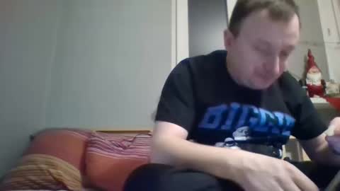 Snapshot of filipek757 chatting on 01-01-25, 05:22 filipek757 online show from 01-01-25, 05:22