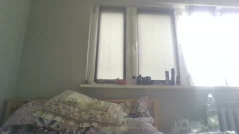 Snapshot of filipek757 chatting on 09-13-25, 10:59 filipek757 online show from 09-13-25, 10:59