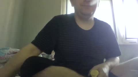 Snapshot of filipek757 chatting on 09-16-25, 09:43 filipek757 online show from 09-16-25, 09:43