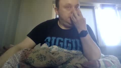 Snapshot of filipek757 chatting on 10-20-25, 07:20 filipek757 online show from 10-20-25, 07:20