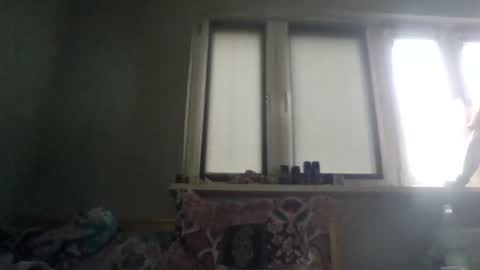 Snapshot of filipek757 chatting on 10-22-25, 08:14 filipek757 online show from 10-22-25, 08:14