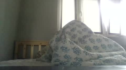 Snapshot of filipek757 chatting on 10-28-25, 11:14 filipek757 online show from 10-28-25, 11:14