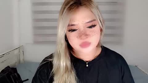  Angela  DONT FORGET TO FOLLOW AND GIVE ME APPRECIATION online show from 01-09-26, 03:20