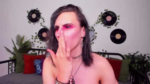 Snapshot of filldamon chatting on 01-19-25, 01:12 Honey Ill be waiting for you Tue Wed Thu Fri Sat Sun 10am-5pm online show from 01-19-25, 01:12