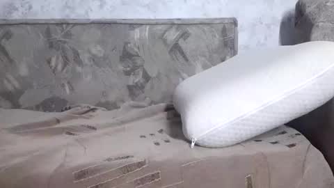 Snapshot of fillipsondon chatting on 12-17-24, 06:20 Whitechocolate online show from 12-17-24, 06:20