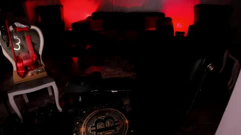Snapshot of findom_god chatting on 04-28-26, 05:01 AlfaFemale online show from 04-28-26, 05:01