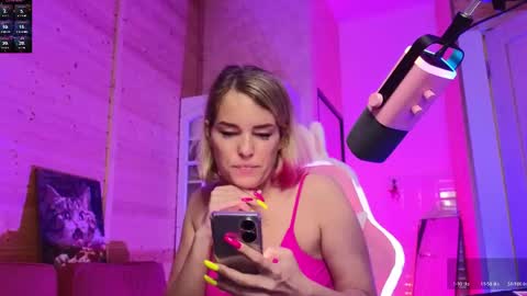 Lady online show from 05-21-26, 06:37