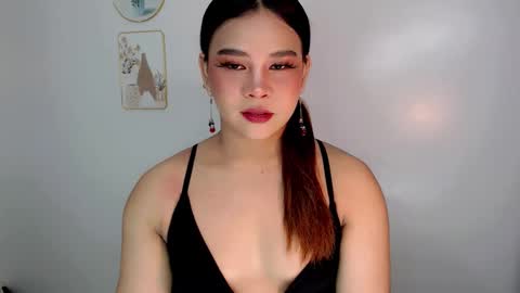Jasmine online show from 05-22-26, 09:42