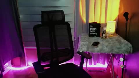 finestgodes_aki online show from 02-08-26, 02:09